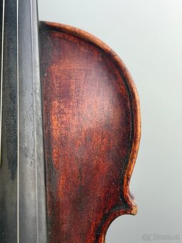 Staré housle - 3