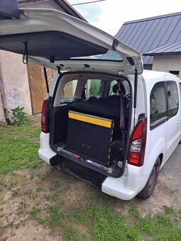Peugeot Partner 1,6 HDi, 2015, s rampou pro převoz vozíčkáře - 3