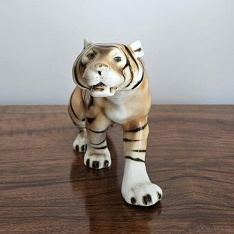 STAROŽITNÝ PORCELANOVÝ TYGR - ROYAL DUX - 3