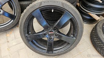 Zimní Sada Alu 5x114.3 215/40 R18 Dezent Hyundai i20N - 3