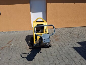 Vibrační deska Husqvarna, Dynapac LG500. - 3