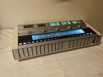 GRUNDIG RTV-820 - 3