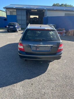 Mercedes Benz třídy C - W204 - 3