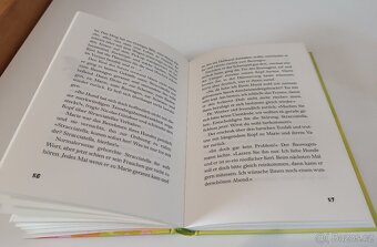 NOVÁ kniha Unsere Tierklinik v němčině - 3