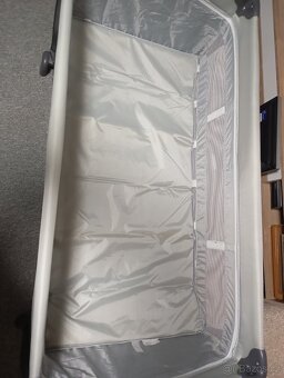 Cestovní postýlka - 3