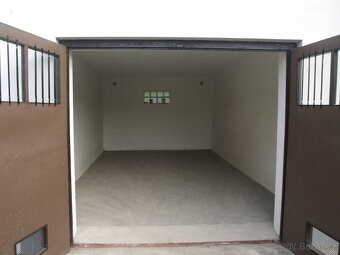 Garáž po celkové rekonstrukci 17 m2 - 3