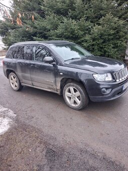 Prodám Jeep Compass 2.2 4x4 120kw - 3