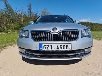 Superb 2 facelift - 2013  2.0 - 3