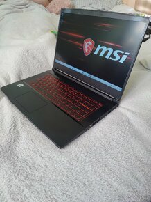 Herní notebook z rtx 3060 a Intel i5 - 3