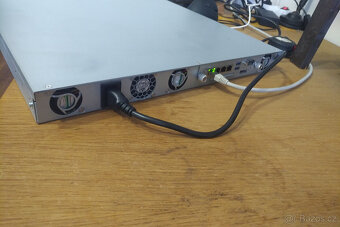 Synology NAS RS815+ - 3