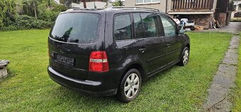 Volkswagen Touran 2.0TDI 103KW 2005 NOVÁ STK,KLIMATIZACE - 3