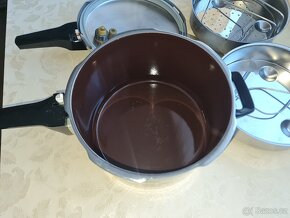 Tlakové hrnce Silit Sicomatic-S 22cm - 4,5L - 3