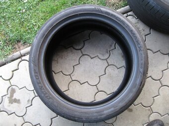 PRODÁM LETNÍ PNEU 275/35R19 DUNLOP SP MAXX RT2 2x - 3