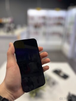 Apple iPhone 15 Pro 256GB Black Titanium E-SIM - 3
