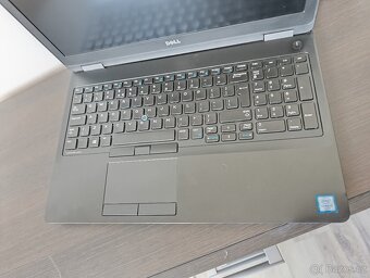 Notebook Dell e5570 (Nová baterie, SSD, podsvit, FullHD) - 3