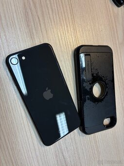 iPhone SE 2020 - 256 GB - 3