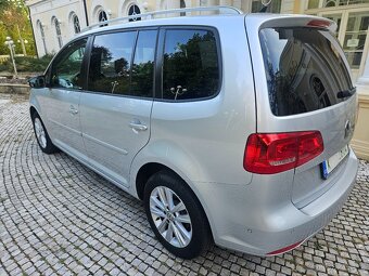 VW Touran Style 1.6 TDI 77 kW DSG 2012, 131.000 km - 3