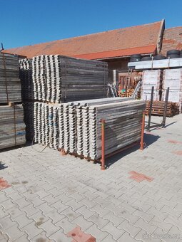 Rámové lešení 86,4m2. - 3