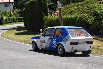 Zavodni VW Golf mk1 - 3