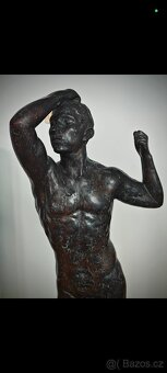 Velká 92 cm vysoká bronzová plastika, socha, Rodin - 3