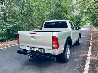 Toyota Hilux 2.5 88kw - 3