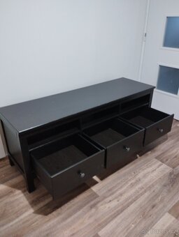 IKEA Hemnes, televizní stolek - 3