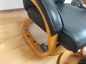 Relaxační křeslo + podnožka ZÁNOVNÍ, PC 10400,- - 3