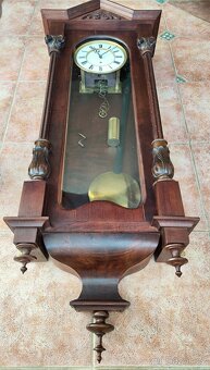 krásné zdobené vyřezávané jednozávažové hodiny - 3