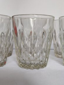 Retro klasické sklenice, cena za kus, poštovné 65.- - 3