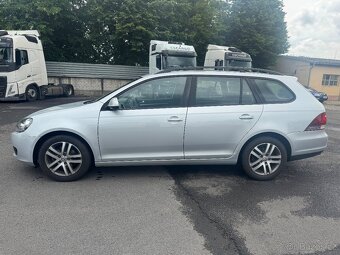 Volkswagen Golf VI 1.6 TDi COMBI MODEL 2012 MOŽNO NA SPLÁTKY - 3