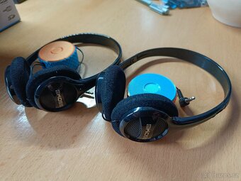 Přenosné DVD do auta - 3