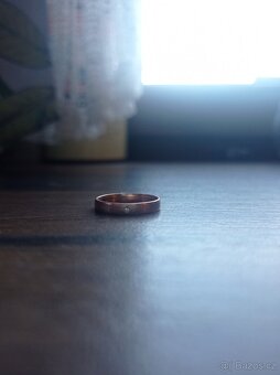 Zlatý prsten s briliantem - 3