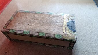 strarožitná krabička na doutníky - 3