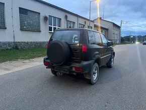 Terrano 2.7 TD tažné - 3