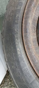 Zimní pneumatiky 165/65 R15 na discích - 3