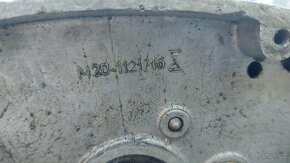 Prodáno Nevolat - Prodám nek. motor, náhon tach. a spojku - 3