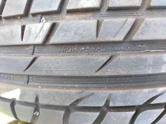 Gumy Michelin 185/65/15 ENERGY 88H - 3