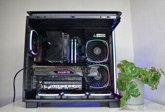 Herní PC RX 7900 XTX + Ryzen 5 7600 + 32GB RAM + 2TB SSD - 3