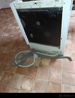 Funkcni vestavná myčka Zanussi - 3