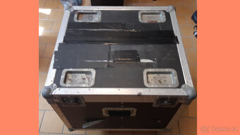 přepravní flight case pro 4 LED PAR - 3