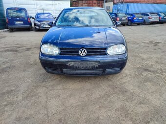 VW Golf č. 1083 - 3
