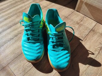 sálovky Nike - 3