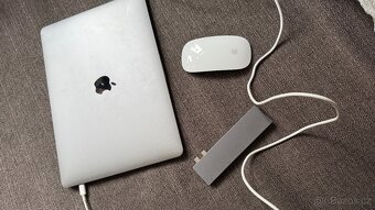 MacBook pro - 3