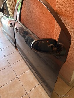 Dvere na VW FOX - 3