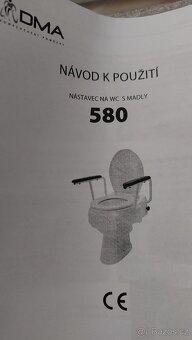 Nástavec na WC 580 s madly - 3