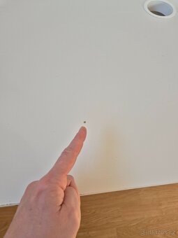 Psací stůl Ikea Micke - 3