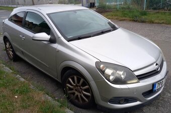 Opel astra GTC 1.6 77kw, 2005 - 3