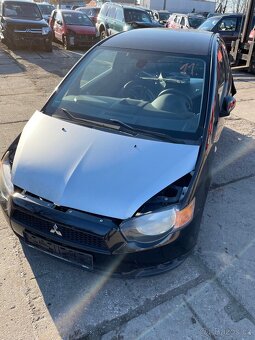 Mitsubishi Colt 1.1 2010 - 3