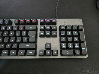 Logitech G513 RGB mechanická klávesnice, taktilní switche (b - 3