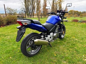 Honda CBF 500, ABS, 35kw v TP, skupina A2, 31tis km - 3